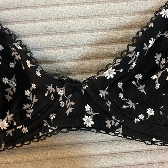 H&M Black Floral Bralette with Loop detailed Spaghetti Strap - Picture 3 of 6